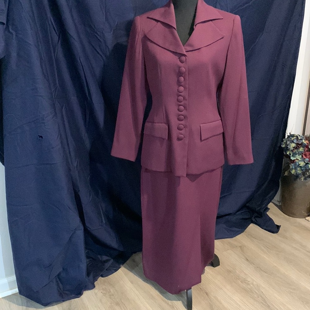 2-piece Suit, Sz 8